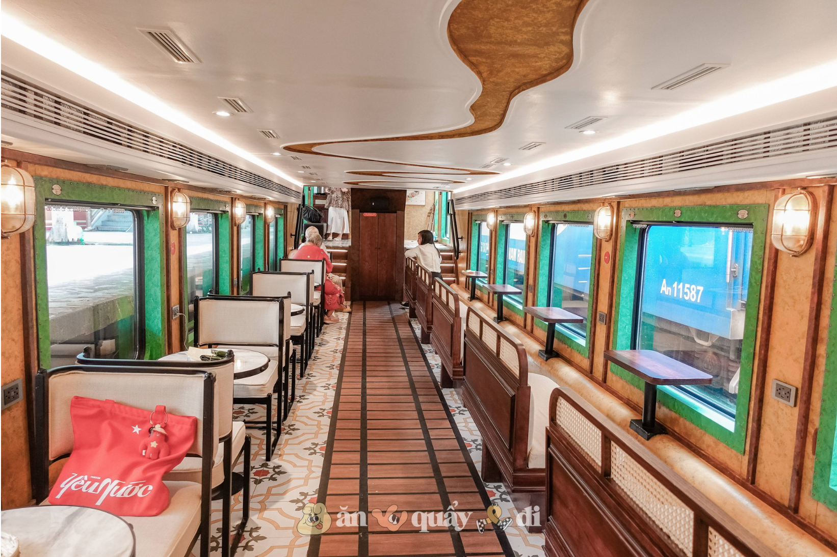 Tranh cãi chuyện vé tàu "Hà Nội 5 cửa ô" 550.000 - 750.000 đồng quá đắt: Những người đã thật sự trải nghiệm nói gì?- Ảnh 3.