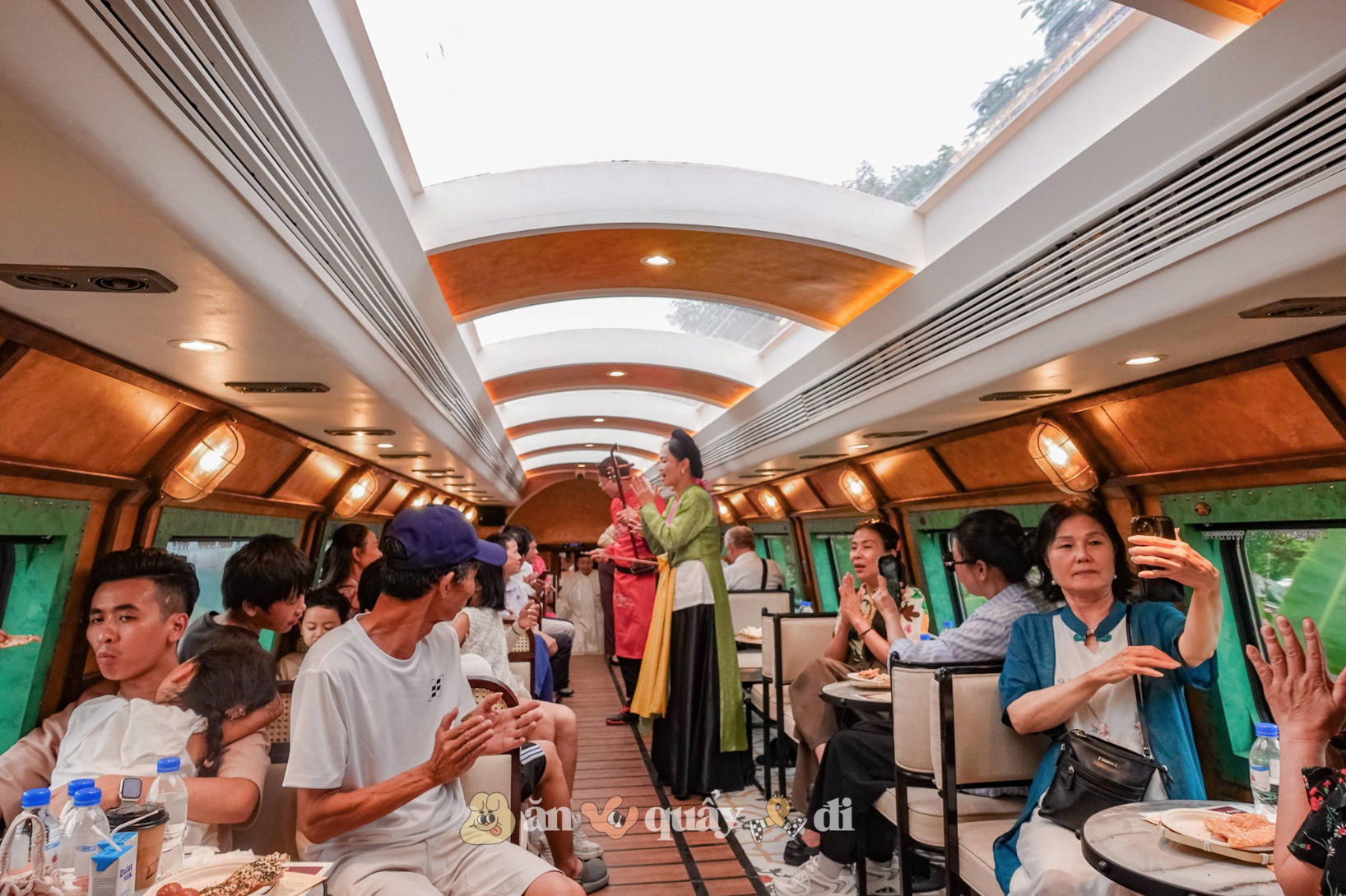 Tranh cãi chuyện vé tàu "Hà Nội 5 cửa ô" 550.000 - 750.000 đồng quá đắt: Những người đã thật sự trải nghiệm nói gì?- Ảnh 8.