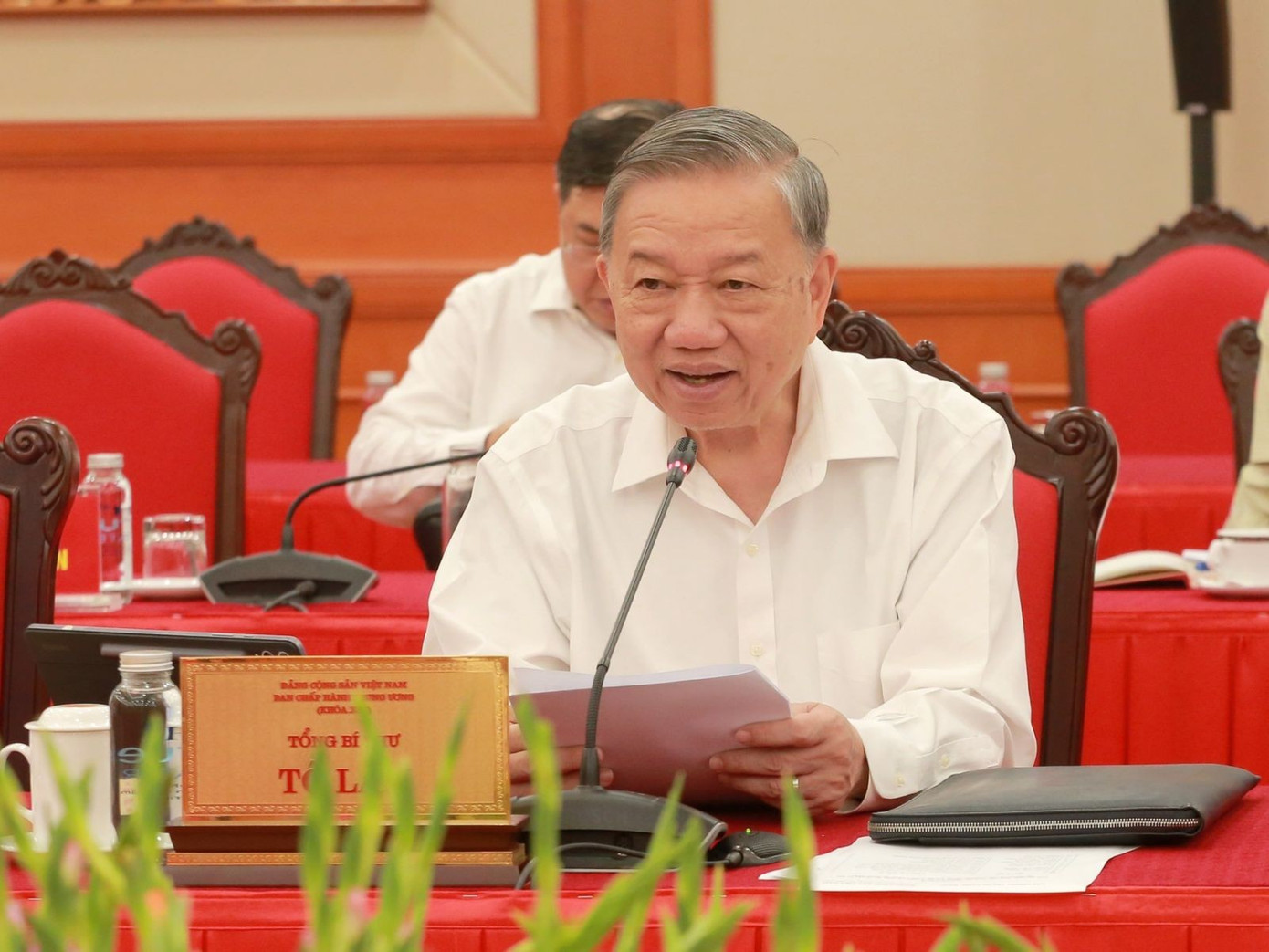 Tiếp tục sắp xếp, tinh gọn tổ chức bộ máy trong các cơ quan, đơn vị- Ảnh 1. Tiếp tục sắp xếp, tinh gọn tổ chức bộ máy trong các cơ quan, đơn vị- Ảnh 1.
