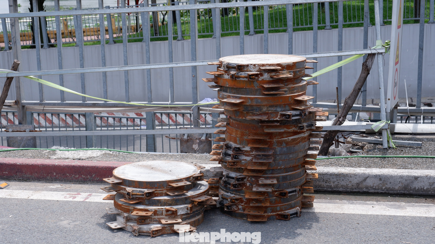Hiện trạng cầu Bình Triệu 1 sau gần 3 tuần 'thần đèn' nâng tĩnh không- Ảnh 7. Hiện trạng cầu Bình Triệu 1 sau gần 3 tuần 'thần đèn' nâng tĩnh không- Ảnh 7.