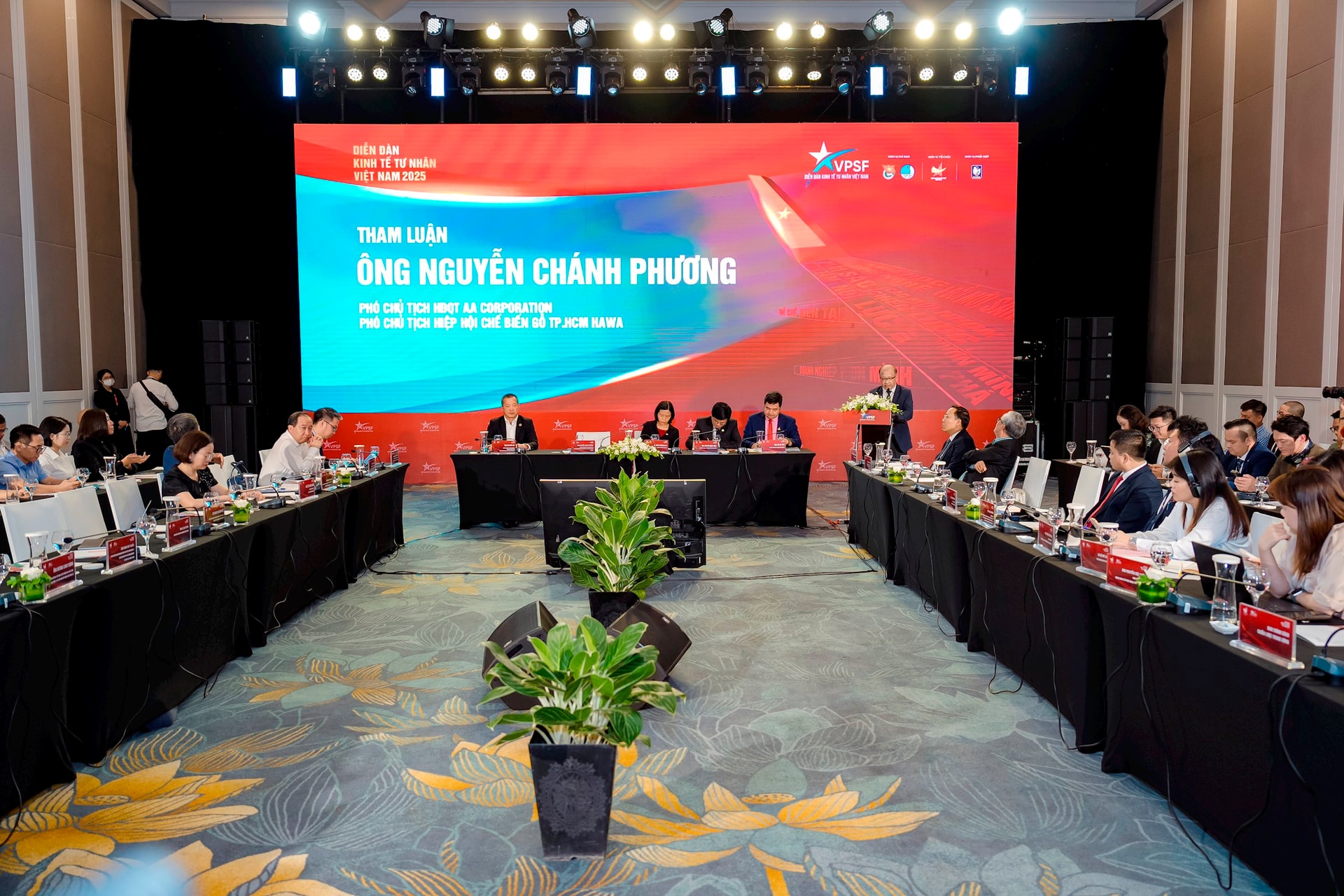 Phó Chủ tịch AA Corporation Nguyễn Chánh Phương: Thế giới không đáng sợ như ta nghĩ- Ảnh 2.