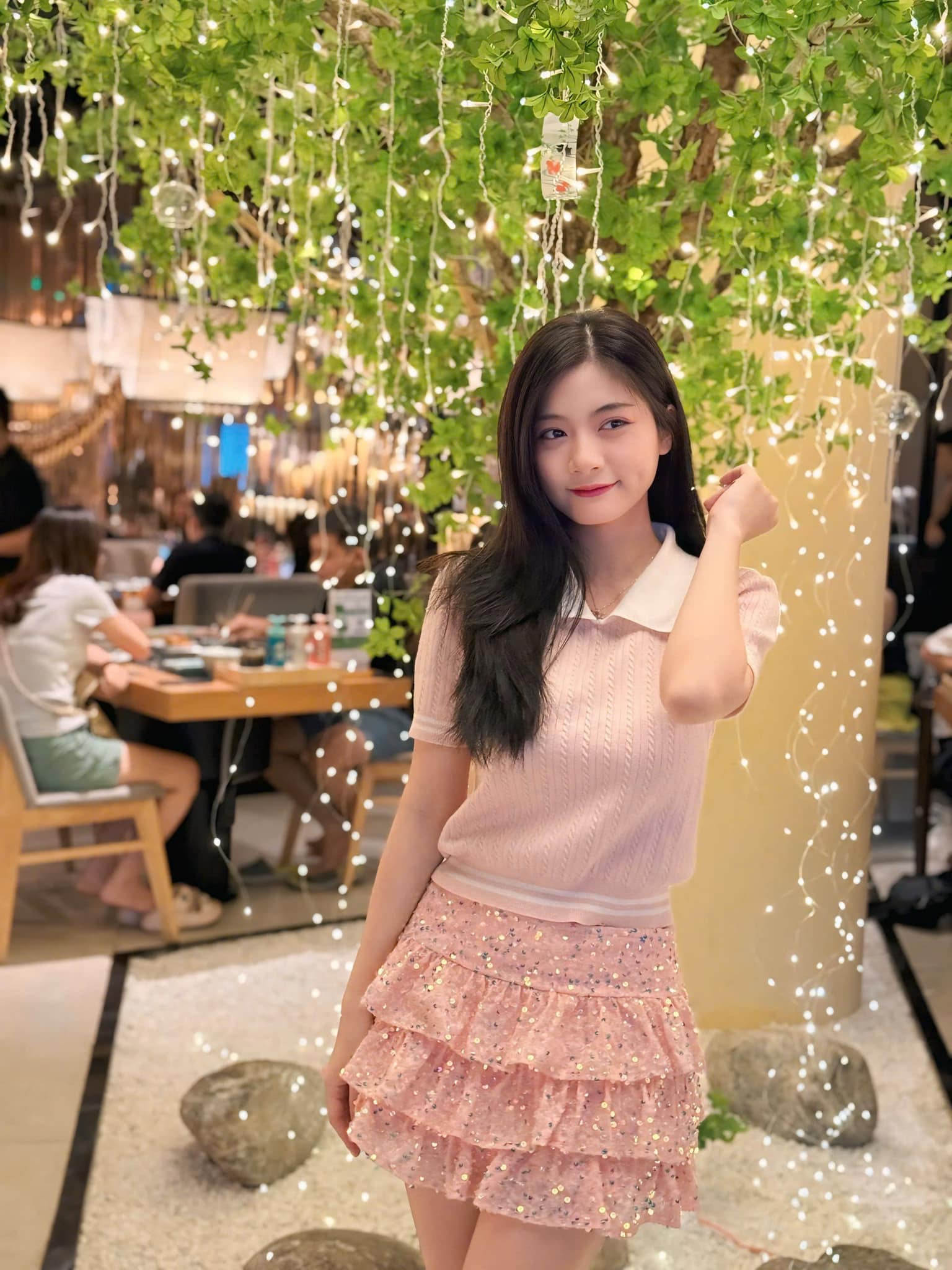 5 mỹ nhân Việt má lúm phú quý 5 mỹ nhân Việt má lúm phú quý