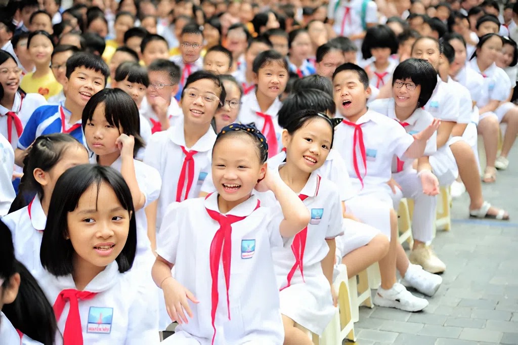 Cả ngày nay, tôi và đồng nghiệp rôm rả trước thông tin mới từ Chính phủ: Đúng là tin vui cho phụ huynh toàn quốc!- Ảnh 1. Cả ngày nay, tôi và đồng nghiệp rôm rả trước thông tin mới từ Chính phủ: Đúng là tin vui cho phụ huynh toàn quốc!- Ảnh 1.