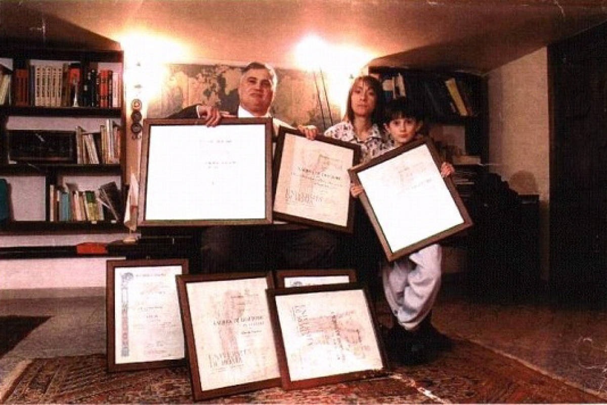 Người có nhiều bằng cấp nhất thế giới- Ảnh 2.