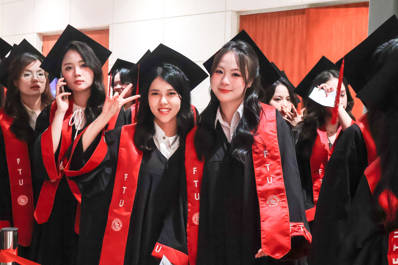 Lý do Ngoại thương mãi luôn là "lò đào tạo Hoa hậu" xịn nhất Việt Nam!- Ảnh 15.