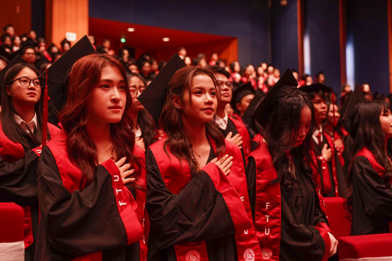 Lý do Ngoại thương mãi luôn là "lò đào tạo Hoa hậu" xịn nhất Việt Nam!- Ảnh 7.