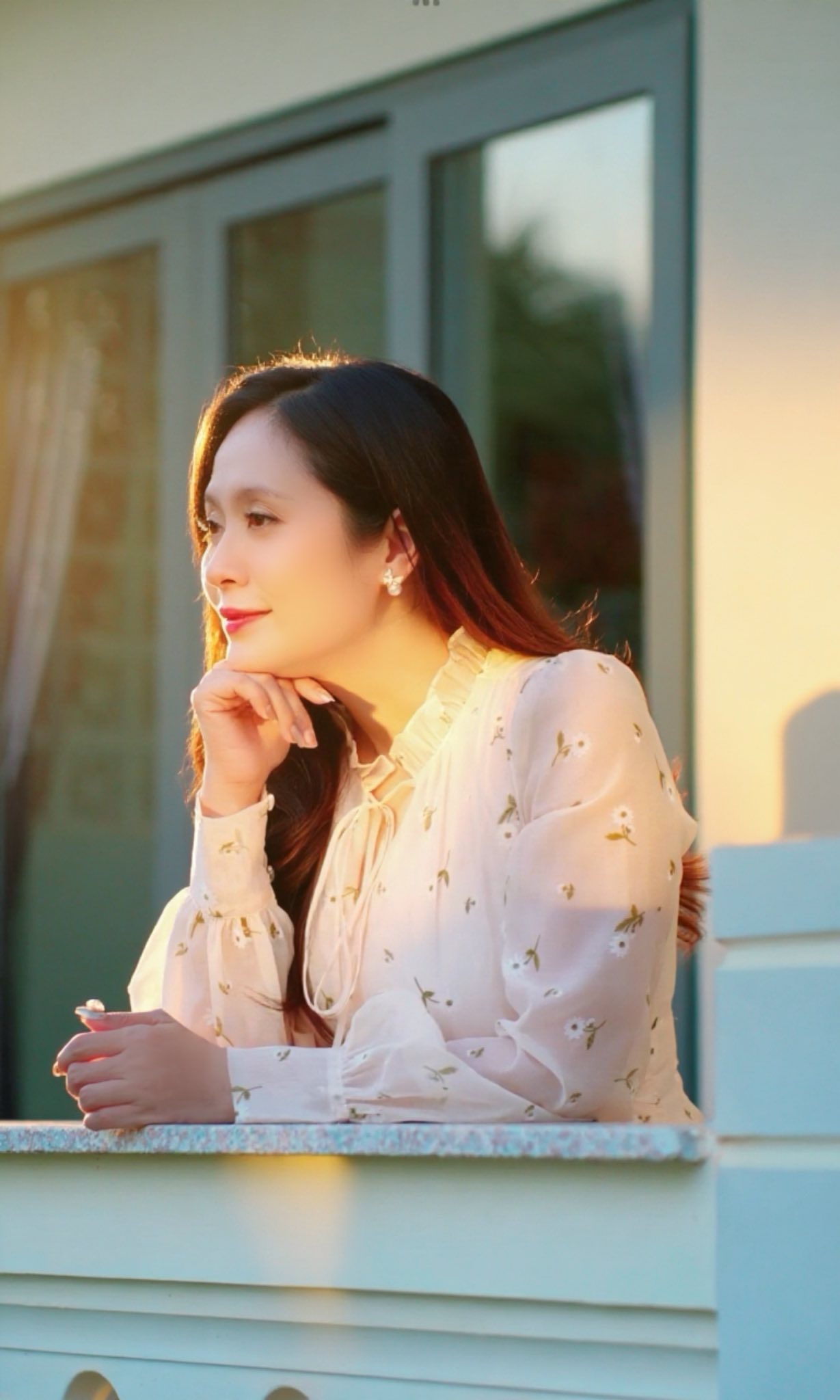 Vbiz kiếm đâu ra người thứ 2 hack tuổi thần sầu như mỹ nhân này, “cao thêm 10cm thì chắc chắn là Hoa hậu”- Ảnh 3. Vbiz kiếm đâu ra người thứ 2 hack tuổi thần sầu như mỹ nhân này, “cao thêm 10cm thì chắc chắn là Hoa hậu”- Ảnh 3.