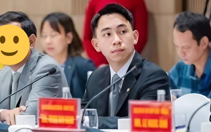 Bất ngờ với diện mạo của thiếu gia Phạm Nhật Minh Hoàng cách đây 7 năm- Ảnh 3. Bất ngờ với diện mạo của thiếu gia Phạm Nhật Minh Hoàng cách đây 7 năm- Ảnh 3.