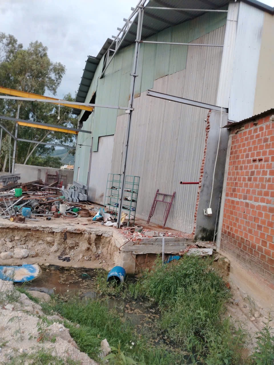 Vụ "Nhà kho xây trên đất công ở Gia Lai": Người dân tố cáo bí thư xã- Ảnh 1. Vụ "Nhà kho xây trên đất công ở Gia Lai": Người dân tố cáo bí thư xã- Ảnh 1.