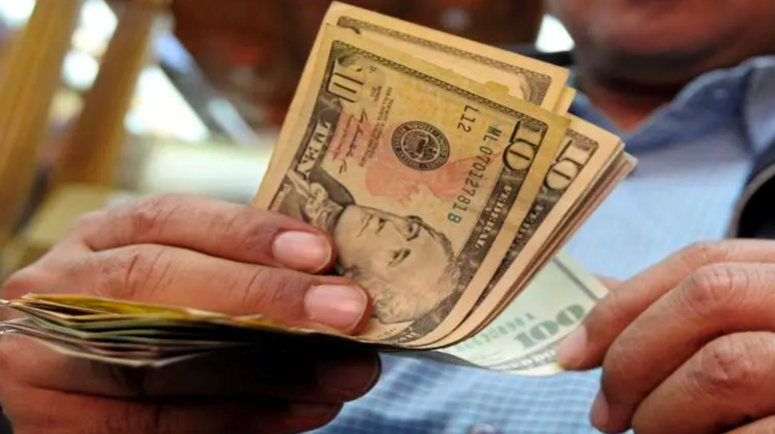 Quốc gia đồng minh bị Mỹ ‘ép’ đầu tư 350 tỷ USD rồi sau đó Washington nhận 90% lợi nhuận: Chuyên gia gióng chuông cảnh báo cho nền kinh tế lớn thứ 4 châu Á- Ảnh 1. Quốc gia đồng minh bị Mỹ ‘ép’ đầu tư 350 tỷ USD rồi sau đó Washington nhận 90% lợi nhuận: Chuyên gia gióng chuông cảnh báo cho nền kinh tế lớn thứ 4 châu Á- Ảnh 1.