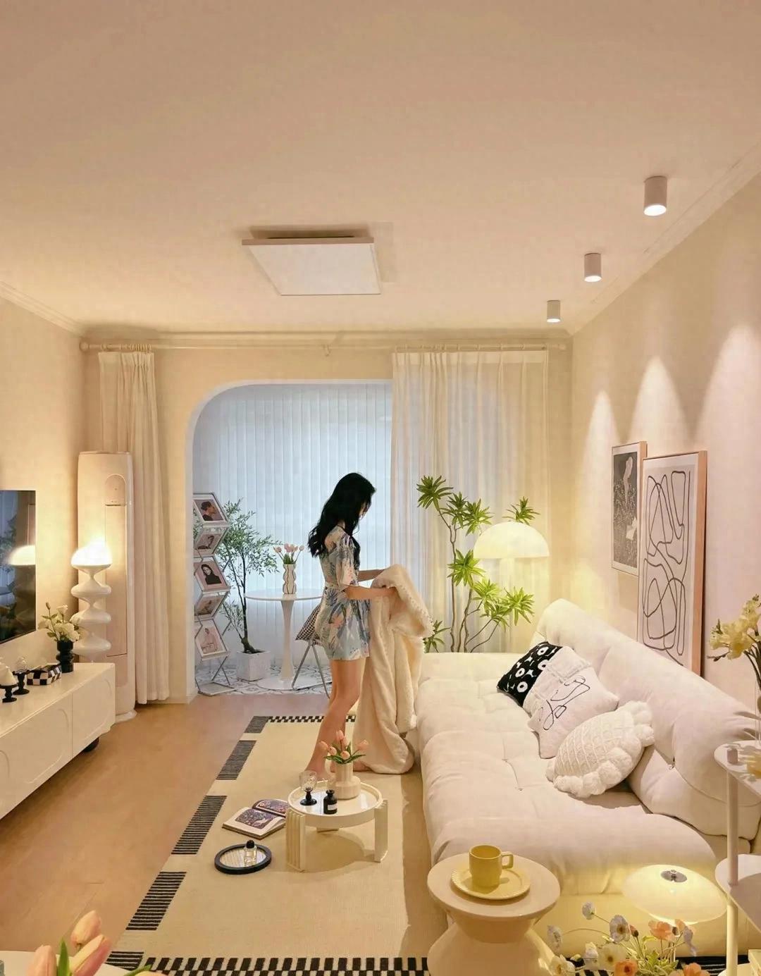 Căn hộ 76m² của người phụ nữ 32 tuổi được trang trí khéo đến mức gần như không cần dọn vẫn sạch bong kin kít- Ảnh 1.