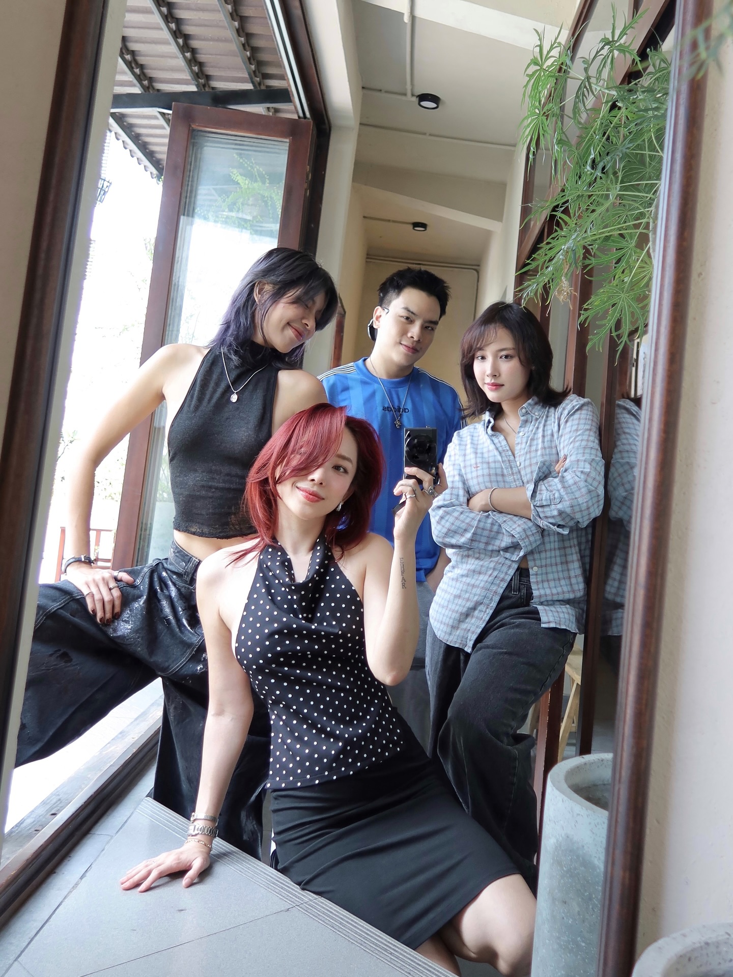 Tóc Tiên dọn ra khỏi biệt thự, Touliver có thay đổi khác lạ nhất từ trước đến nay?- Ảnh 4. Tóc Tiên dọn ra khỏi biệt thự, Touliver có thay đổi khác lạ nhất từ trước đến nay?- Ảnh 4.