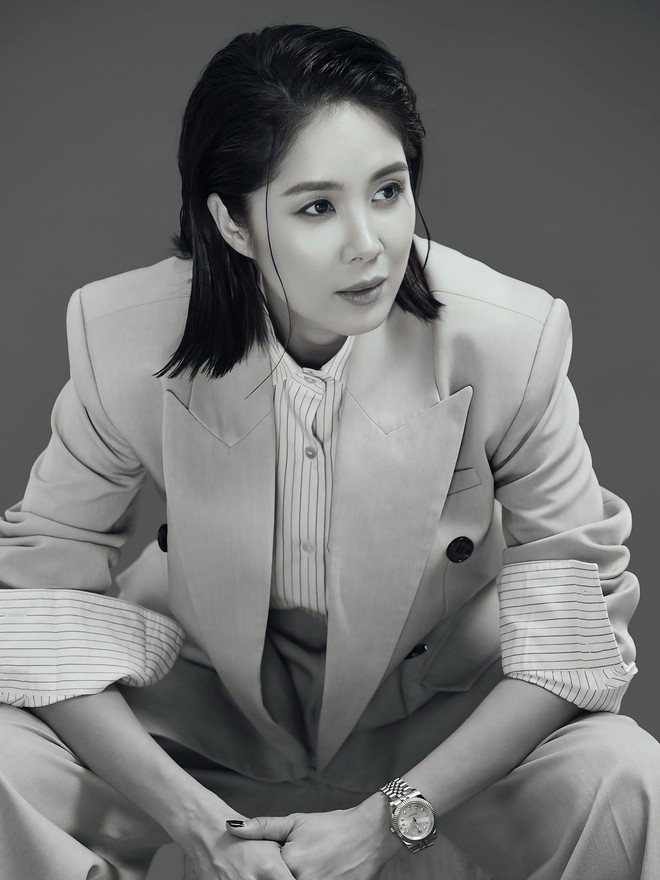 Không nhận ra nữ hoàng phim truyền hình miền Tây: Chục năm giản dị, giờ thành "nữ tổng tài" khí chất minh tinh- Ảnh 10.