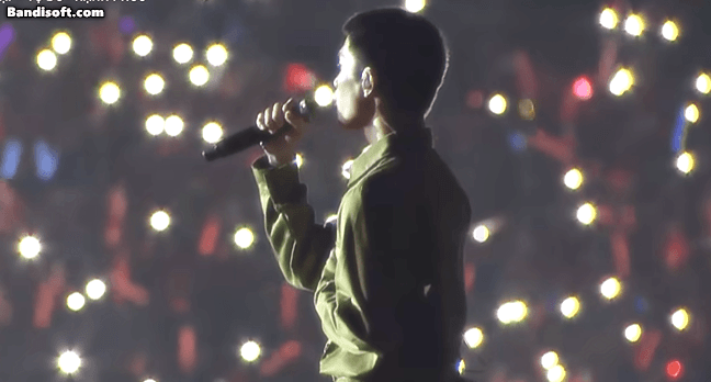 Nam diễn viên từ chối đóng Mưa Đỏ vì không có tiền mua vé máy bay, giờ thành ngôi sao triệu view làm gì cũng hot- Ảnh 5. Nam diễn viên từ chối đóng Mưa Đỏ vì không có tiền mua vé máy bay, giờ thành ngôi sao triệu view làm gì cũng hot- Ảnh 5.