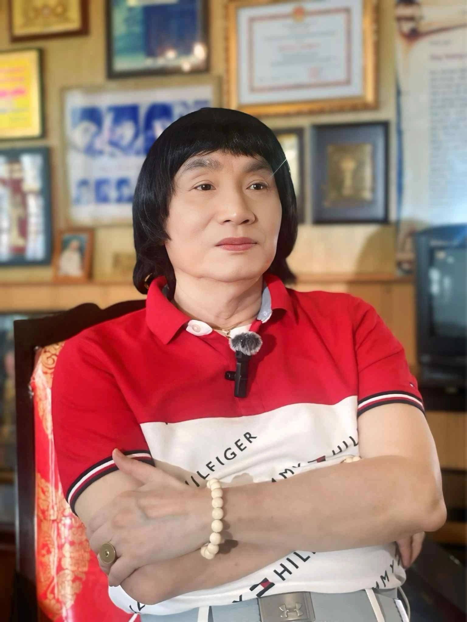 “Ông hoàng cải lương” Việt Nam: Nhà mặt tiền trung tâm quận 3, U80 được vợ 3 chăm như chăm trẻ- Ảnh 2.