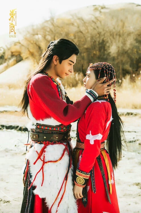 10 tân nương đẹp nhất Trung Quốc: Địch Lệ Nhiệt Ba xếp sau Dương Tử, hạng 1 nhan sắc thách thức cả showbiz- Ảnh 5. 10 tân nương đẹp nhất Trung Quốc: Địch Lệ Nhiệt Ba xếp sau Dương Tử, hạng 1 nhan sắc thách thức cả showbiz- Ảnh 5.