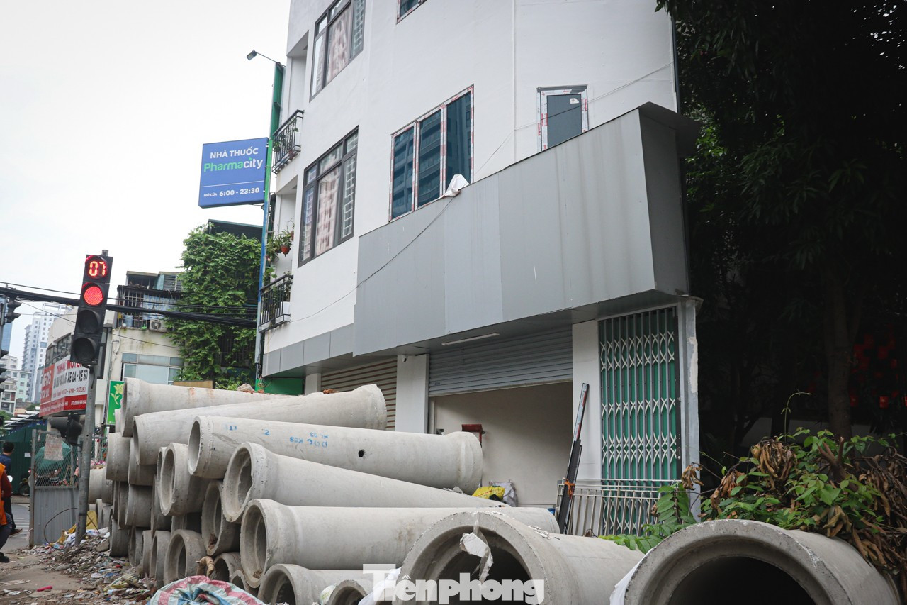 Hàng loạt nhà 'siêu mỏng, siêu méo' trên đường Nguyễn Tuân mở rộng sẽ được xử lý như thế nào?- Ảnh 7.