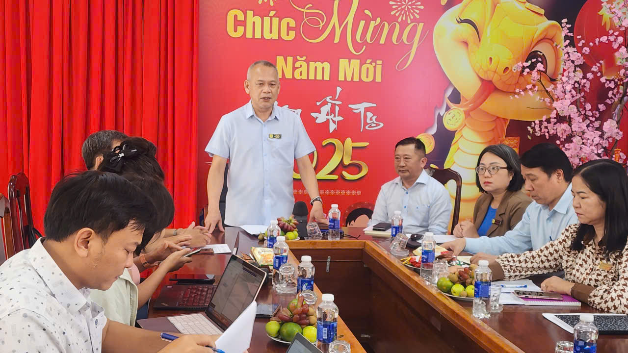 Giám đốc Sở Y tế lên tiếng vụ máy hỏng, 255 bệnh nhân vẫn được kê khai tán sỏi- Ảnh 1.