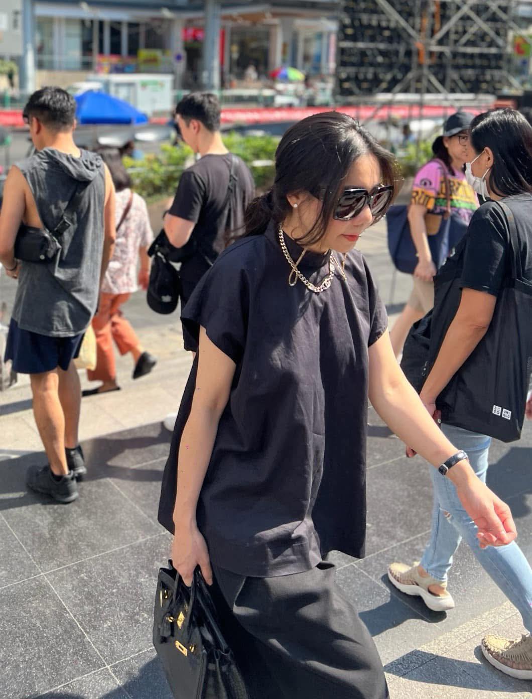 Chân dung người mẹ mời “tổng tài” ra khỏi quán cà phê: Khí chất này mới thật sự là tổng tài- Ảnh 4.