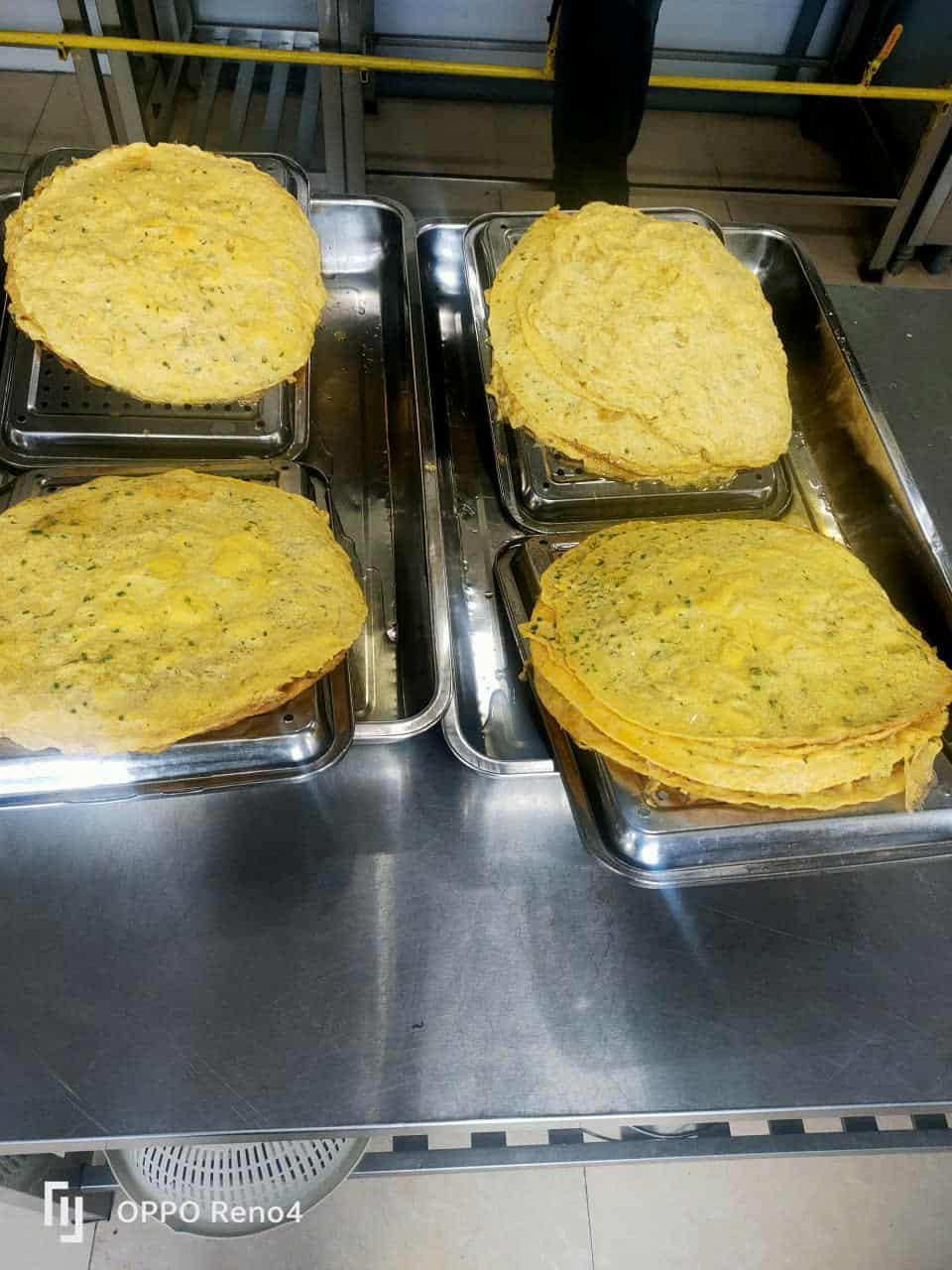 Xuýt xoa trước suất cơm SIÊU NGON tại 1 trường công lập ở Hà Nội: Thích nhất là phụ huynh được đến giám sát bếp ăn hàng tuần!- Ảnh 8. Xuýt xoa trước suất cơm SIÊU NGON tại 1 trường công lập ở Hà Nội: Thích nhất là phụ huynh được đến giám sát bếp ăn hàng tuần!- Ảnh 8.