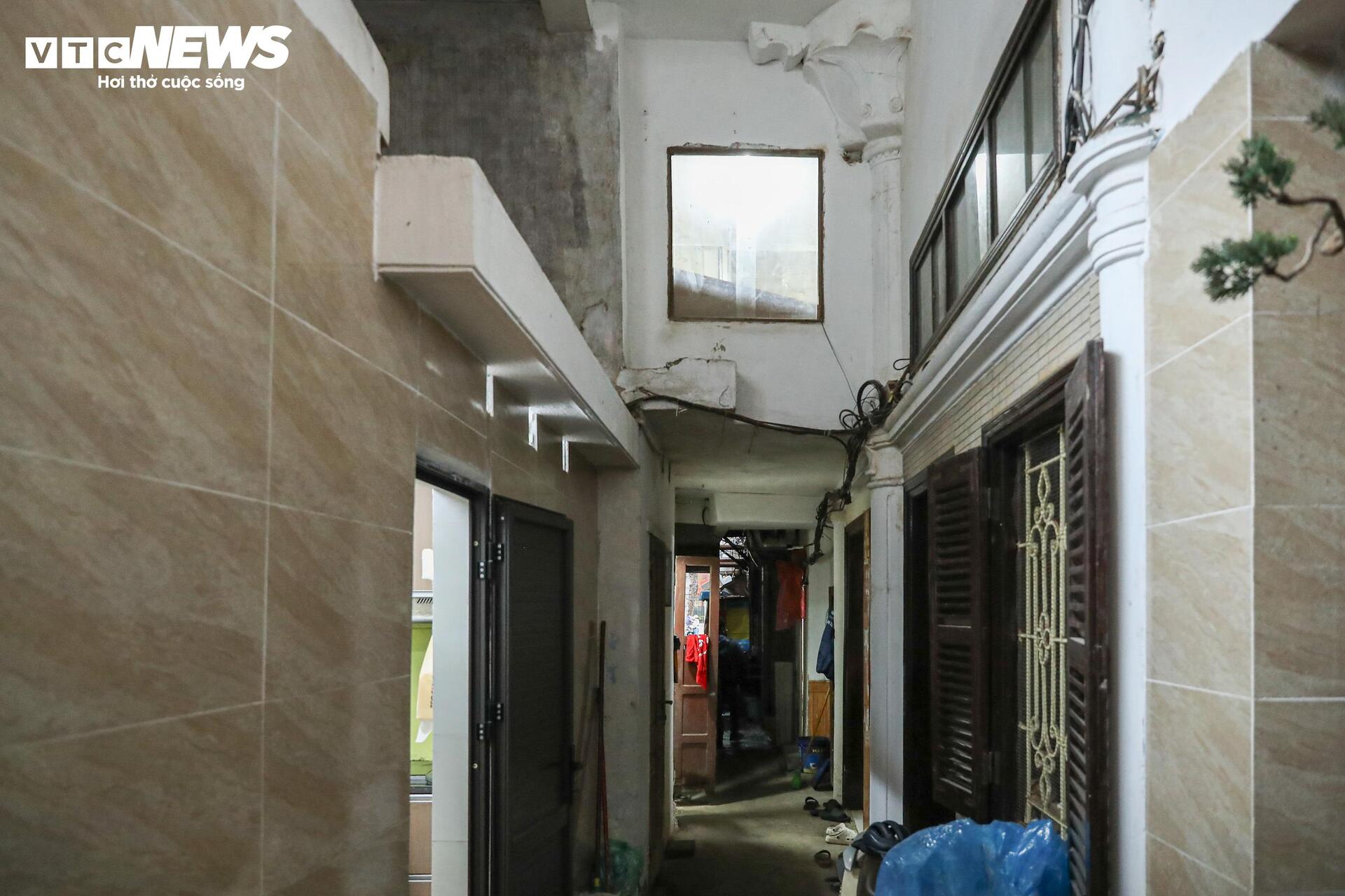 Cận cảnh 59 công trình trên đất vàng Hồ Gươm sắp phải di dời để xây quảng trường- Ảnh 11.