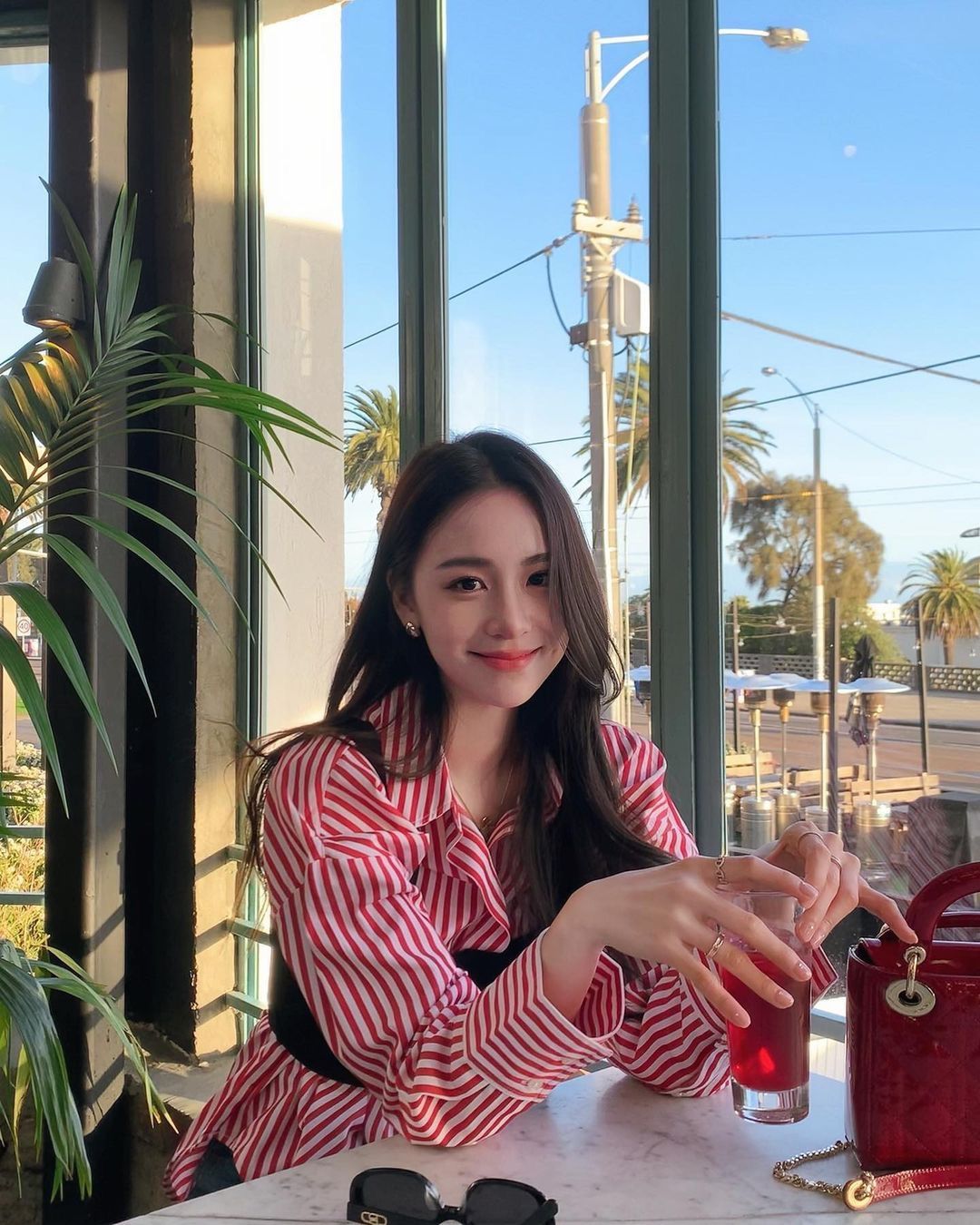 Trào lưu HOT nhất 3 tháng cuối năm: Chỉ cần làm đúng 1 việc, tiền bạc sẽ ở lại với bạn!- Ảnh 2. Trào lưu HOT nhất 3 tháng cuối năm: Chỉ cần làm đúng 1 việc, tiền bạc sẽ ở lại với bạn!- Ảnh 2.
