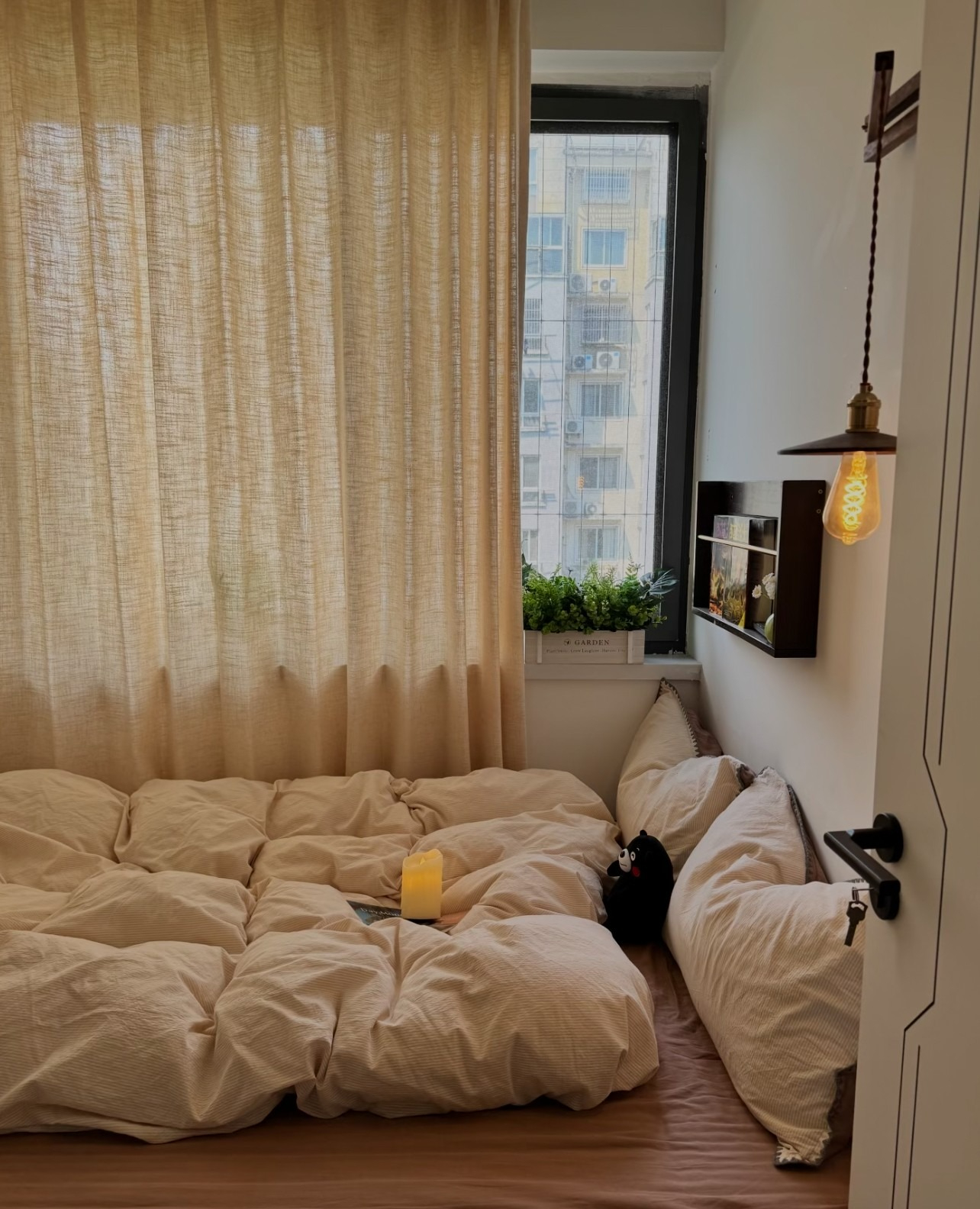 Ngắm căn hộ gây sốt của nữ tiếp viên hàng không: Xinh như mộng, nhìn góc nào cũng thấy "chữa lành"- Ảnh 3.