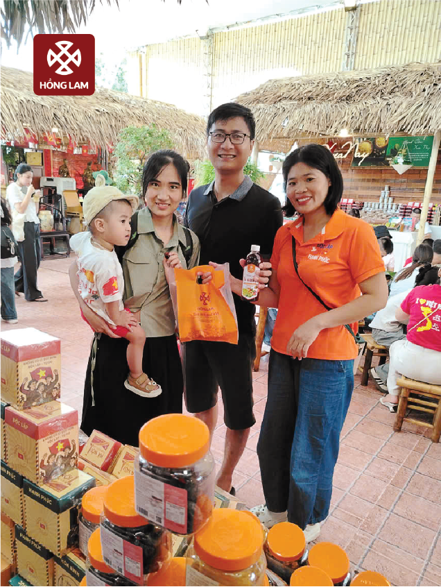 Ô Mai Hồng Lam tự hào góp mặt tại Triển lãm quốc gia VEC 2025: Lan tỏa tinh hoa quà Việt- Ảnh 4. Ô Mai Hồng Lam tự hào góp mặt tại Triển lãm quốc gia VEC 2025: Lan tỏa tinh hoa quà Việt- Ảnh 4.