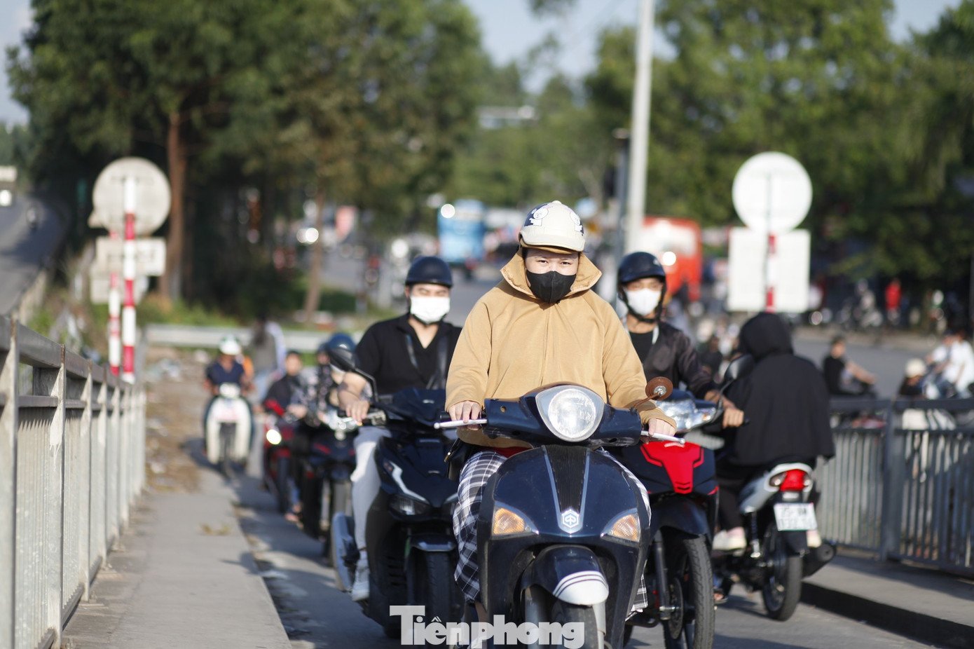 Chủ tịch tỉnh Bắc Ninh xử lý điểm 'nóng' ùn tắc giao thông khu công nghiệp- Ảnh 3.