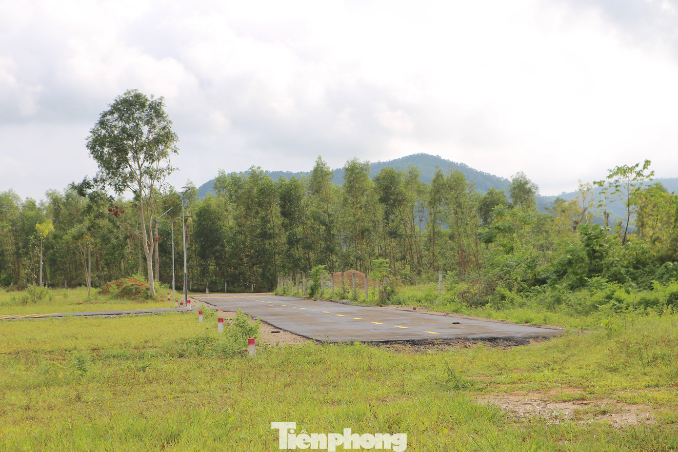 'Thổi giá', gom đất, phân lô bán nền tràn lan sau công bố quy hoạch- Ảnh 6.