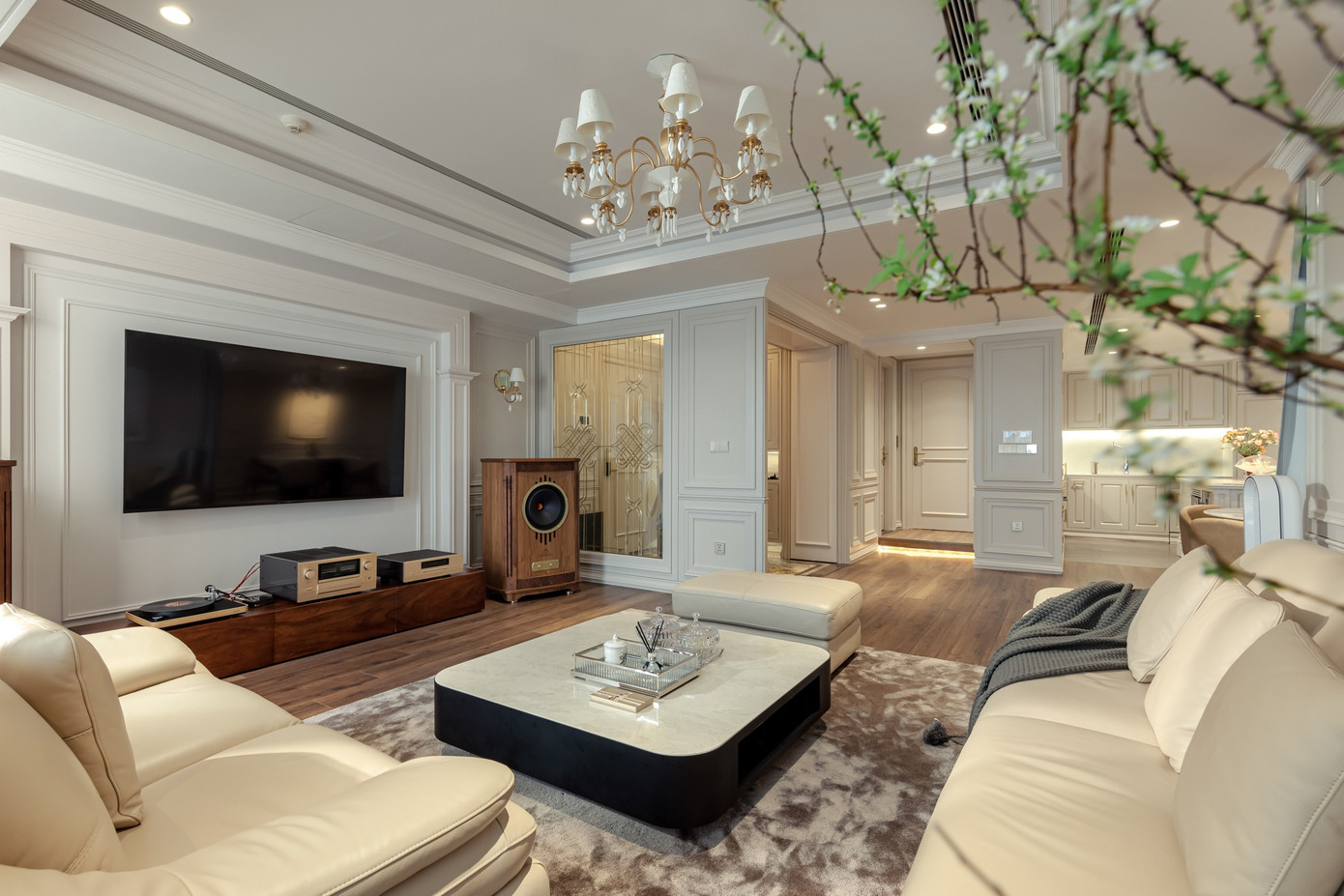 Quá trình biến đổi Penthouse từ phong cách Tân cổ điển sang hiện đại- Ảnh 1. Quá trình biến đổi Penthouse từ phong cách Tân cổ điển sang hiện đại- Ảnh 1.