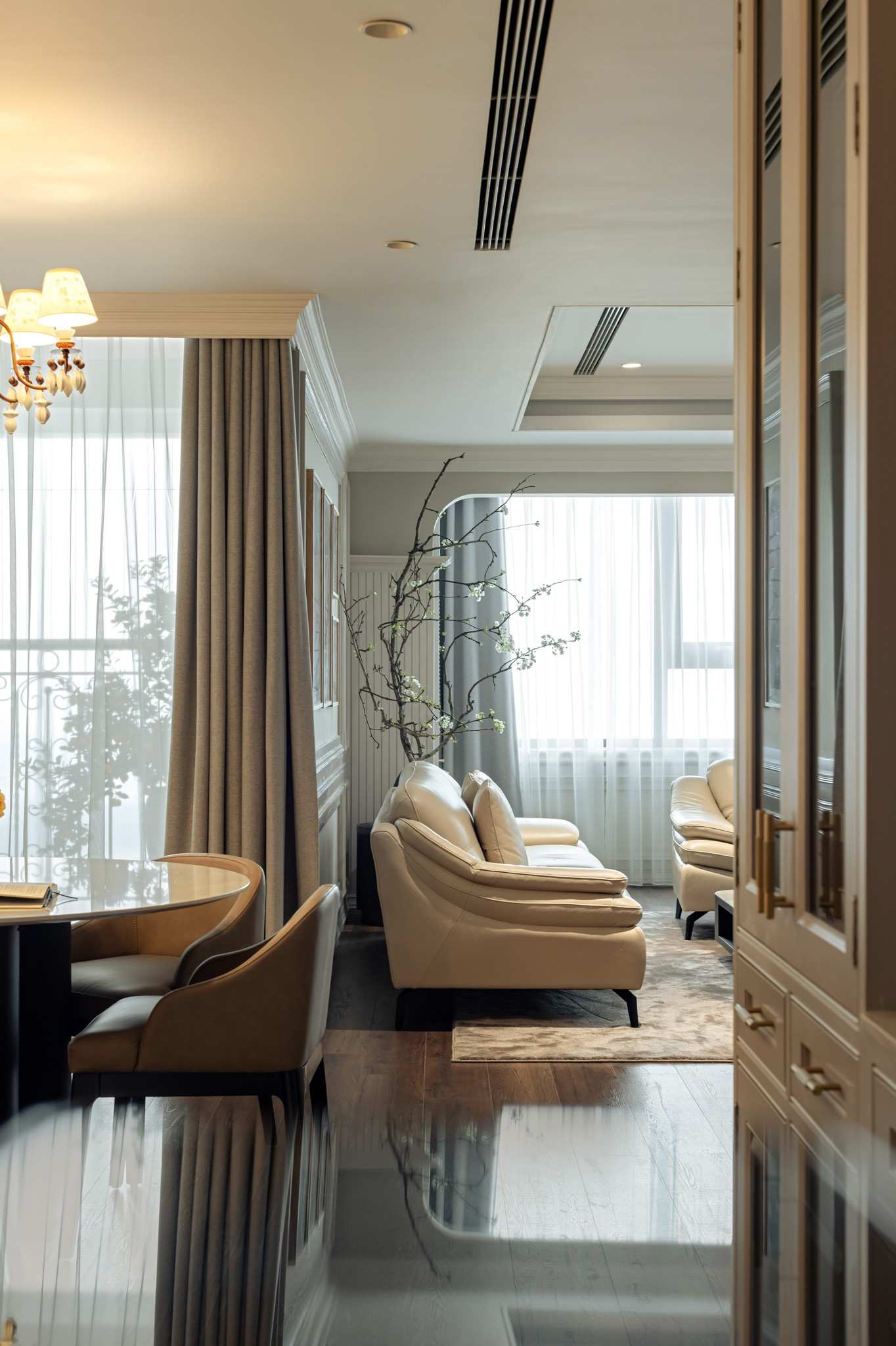 Quá trình biến đổi Penthouse từ phong cách Tân cổ điển sang hiện đại- Ảnh 12. Quá trình biến đổi Penthouse từ phong cách Tân cổ điển sang hiện đại- Ảnh 12.