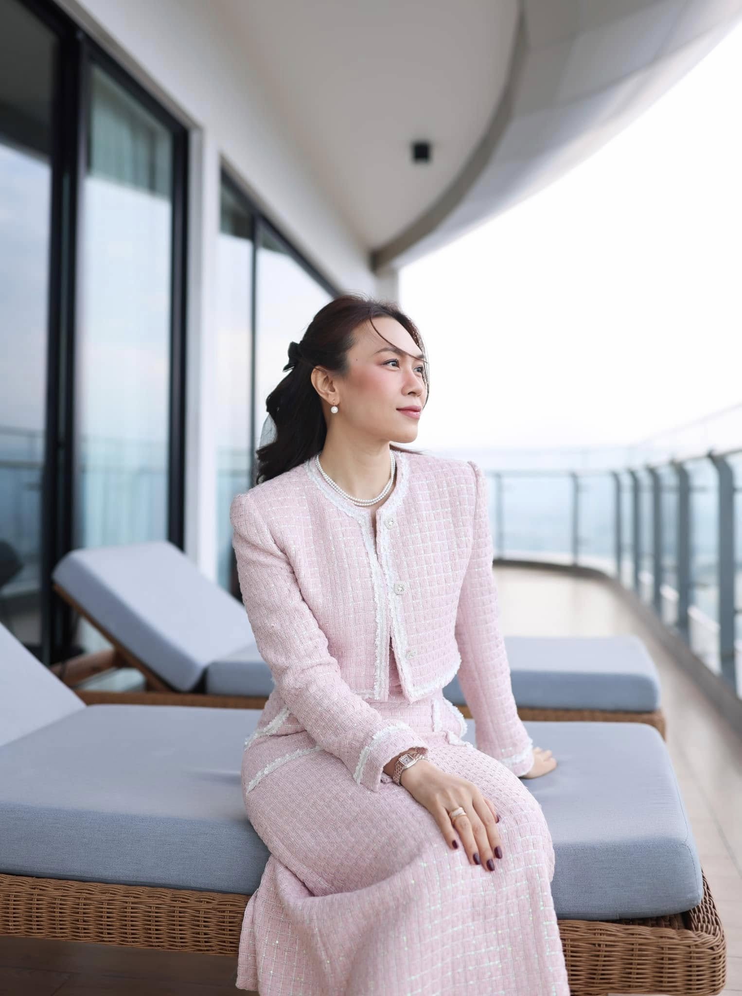 Mỹ Tâm trẻ đẹp vô cùng trong tà áo dài trắng, visual tuổi 44 không có gì phải chê- Ảnh 16. Mỹ Tâm trẻ đẹp vô cùng trong tà áo dài trắng, visual tuổi 44 không có gì phải chê- Ảnh 16.
