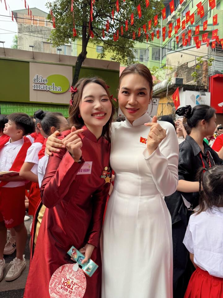 Hai nghệ sĩ trẻ vinh dự trình diễn từ Đại lễ A50 tới A80: Đây chính là “trai tài gái giỏi” được Tổ quốc tin tưởng!- Ảnh 2. Hai nghệ sĩ trẻ vinh dự trình diễn từ Đại lễ A50 tới A80: Đây chính là “trai tài gái giỏi” được Tổ quốc tin tưởng!- Ảnh 2.