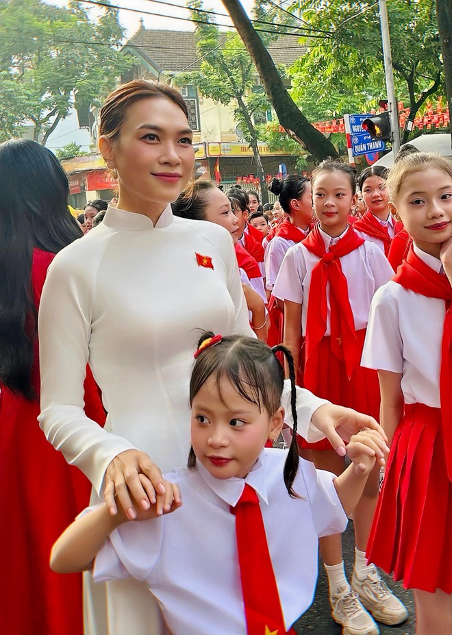 Chỉ có thể là Mỹ Tâm!- Ảnh 6. Chỉ có thể là Mỹ Tâm!- Ảnh 6.