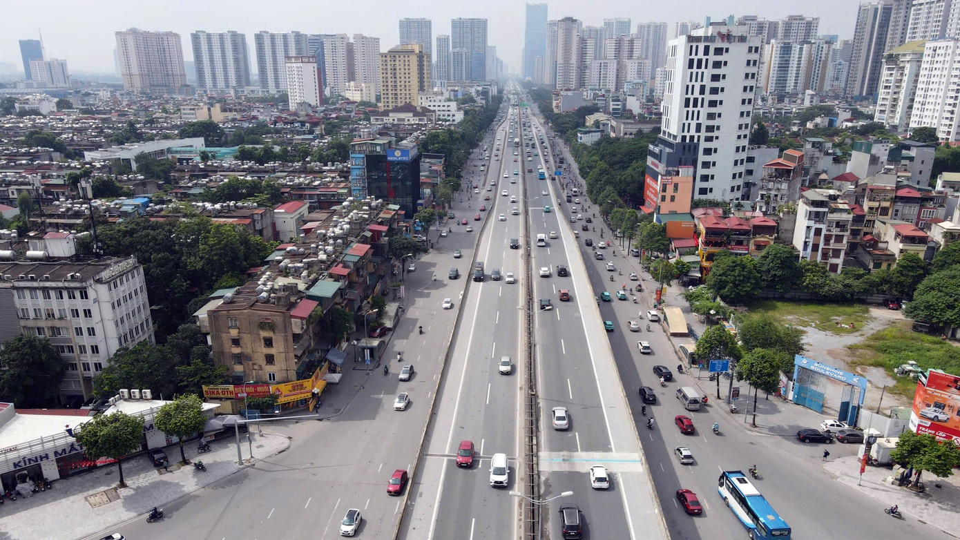 Hà Nội: Cửa ngõ ùn nhẹ, nội đô thông thoáng chiều cuối kỳ nghỉ lễ Quốc khánh 2/9- Ảnh 18. Hà Nội: Cửa ngõ ùn nhẹ, nội đô thông thoáng chiều cuối kỳ nghỉ lễ Quốc khánh 2/9- Ảnh 18.