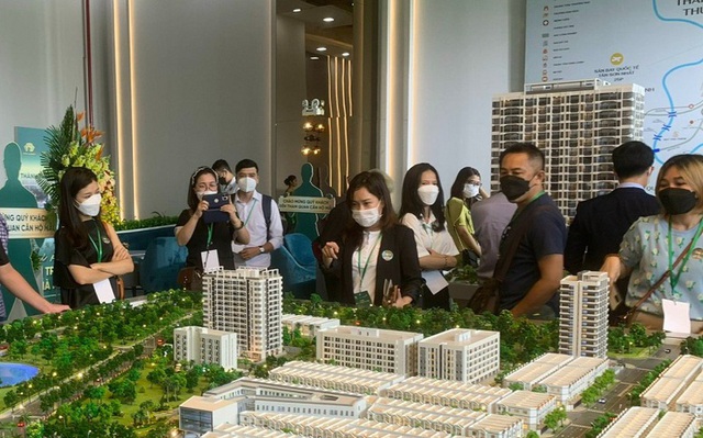 Loạt doanh nghiệp bất động sản 'vượt khó' nhờ doanh thu tài chính- Ảnh 1. Loạt doanh nghiệp bất động sản 'vượt khó' nhờ doanh thu tài chính- Ảnh 1.