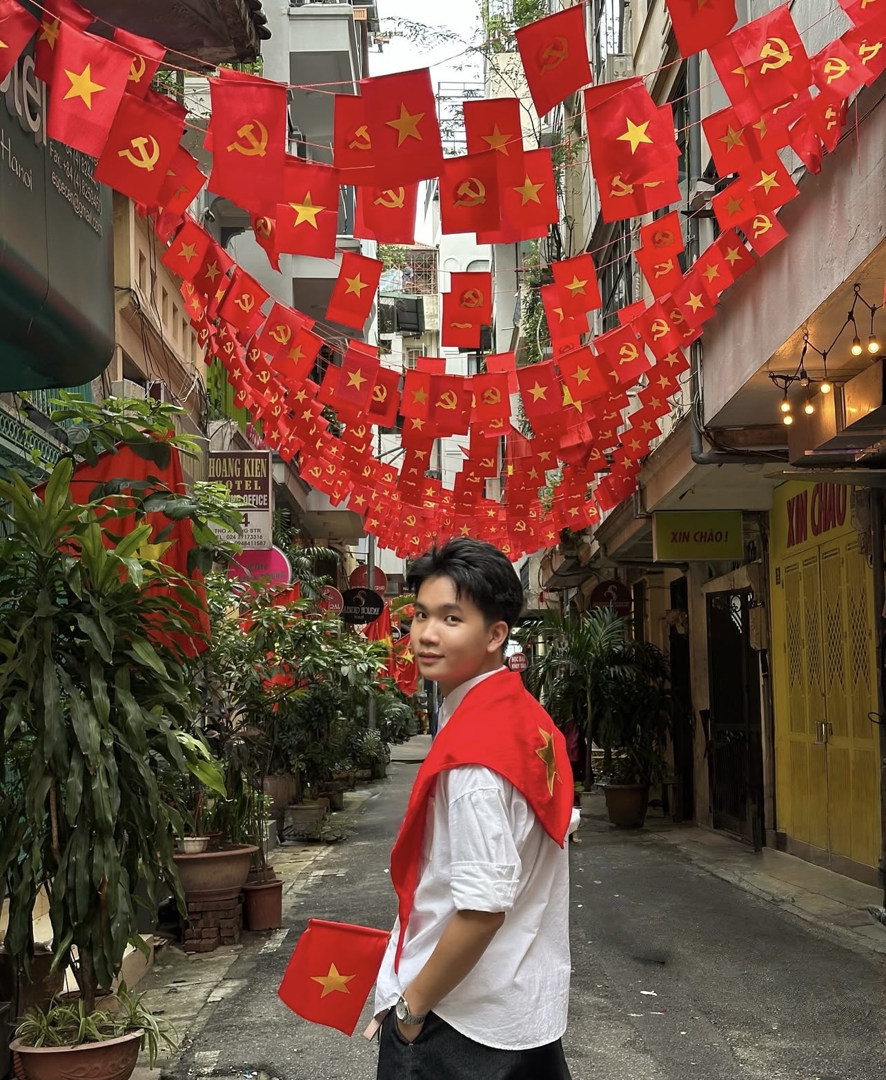 Giới trẻ vừa mặc đẹp vừa Yêu Nước, fandom Việt Nam đỉnh nhất không có nhì!- Ảnh 10.