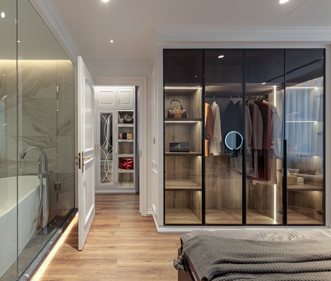 Quá trình biến đổi Penthouse từ phong cách Tân cổ điển sang hiện đại- Ảnh 22. Quá trình biến đổi Penthouse từ phong cách Tân cổ điển sang hiện đại- Ảnh 22.