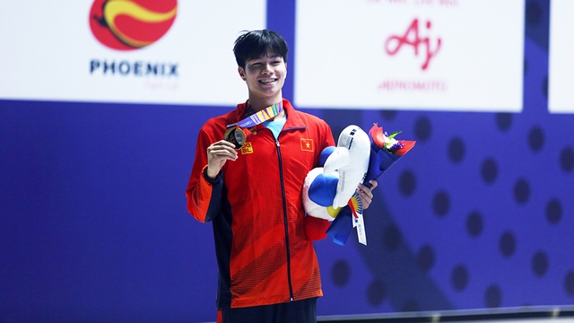 Profile "vàng" 4 thành viên trong trong đoàn rước đuốc từ Bảo tàng Hồ Chí Minh tới Quảng trường Ba Đình sáng 2/9- Ảnh 5.