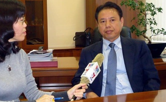 Dấu chân 2 'đoàn quân' hồi hương xây dựng kinh tế Việt Nam: Người từ Đông Âu dựng 'móng và cột', người từ Bắc Mỹ xây 'mái và nội thất số'- Ảnh 5. Dấu chân 2 'đoàn quân' hồi hương xây dựng kinh tế Việt Nam: Người từ Đông Âu dựng 'móng và cột', người từ Bắc Mỹ xây 'mái và nội thất số'- Ảnh 5.
