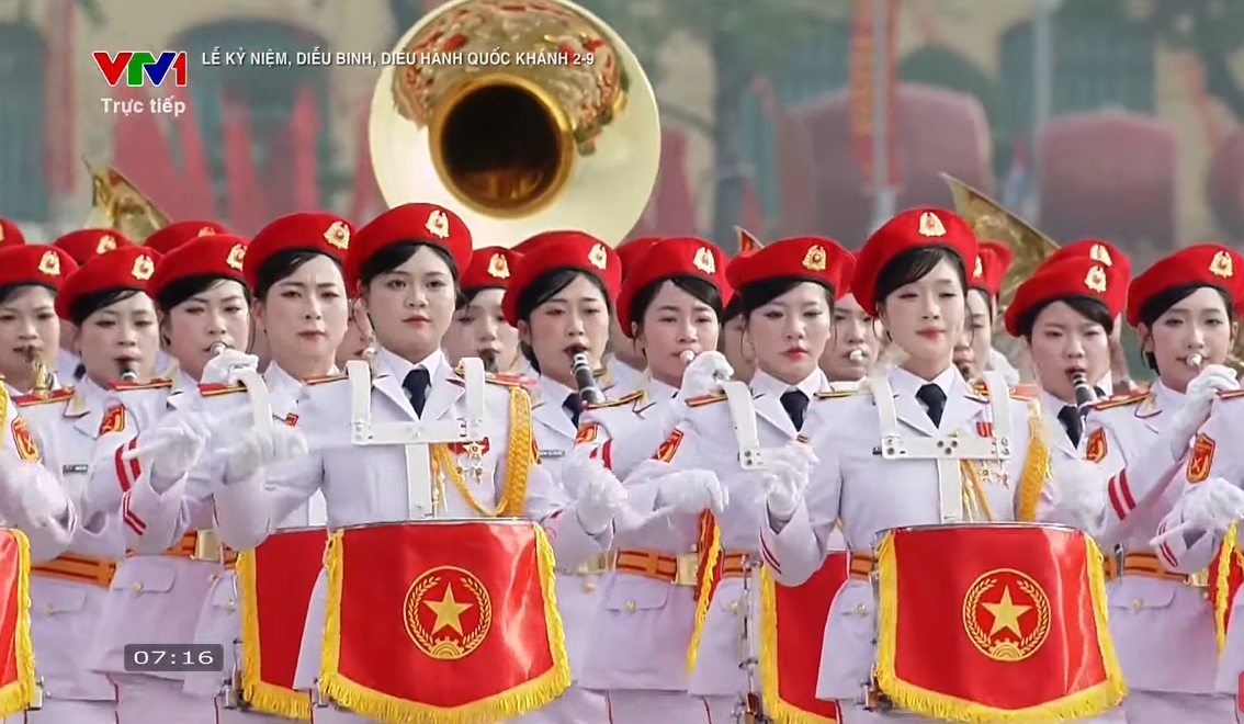 Lê Hoàng Hiệp, Ngô Lâm Phương, Phùng Thế Văn cùng những "trai tài, gái giỏi" lên TV sáng nay: Cap vội mà đẹp cỡ này...- Ảnh 7.