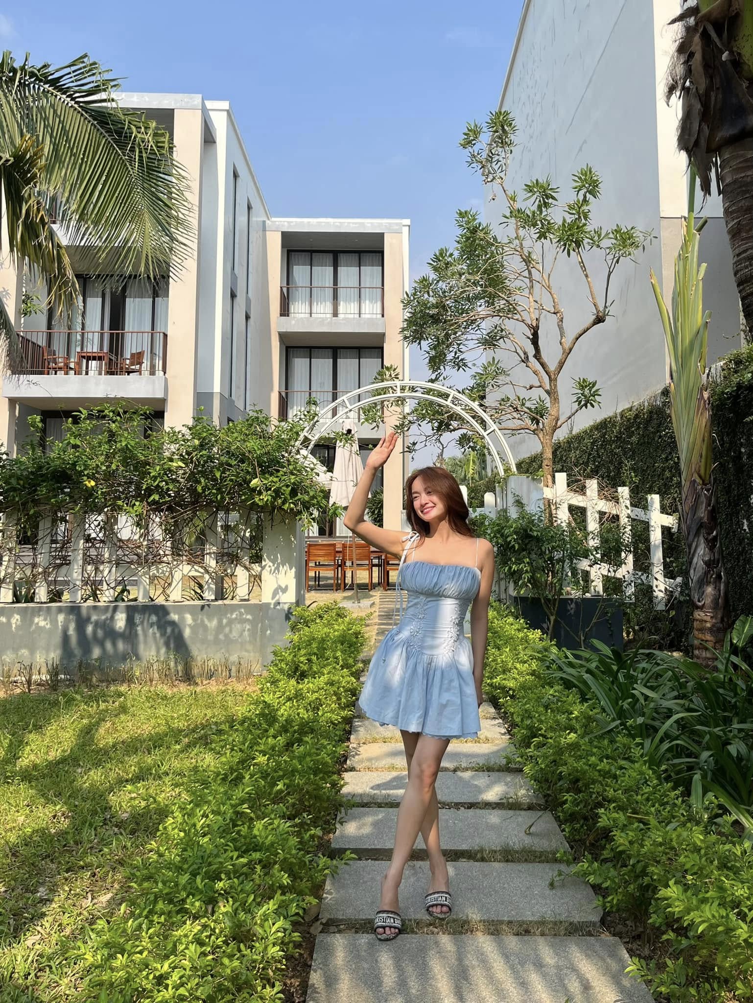 4 mỹ nhân Việt Nam chưa chồng, giàu "nứt đố đổ vách": Một người có công thức nổi tiếng suốt 16 năm- Ảnh 9. 4 mỹ nhân Việt Nam chưa chồng, giàu "nứt đố đổ vách": Một người có công thức nổi tiếng suốt 16 năm- Ảnh 9.