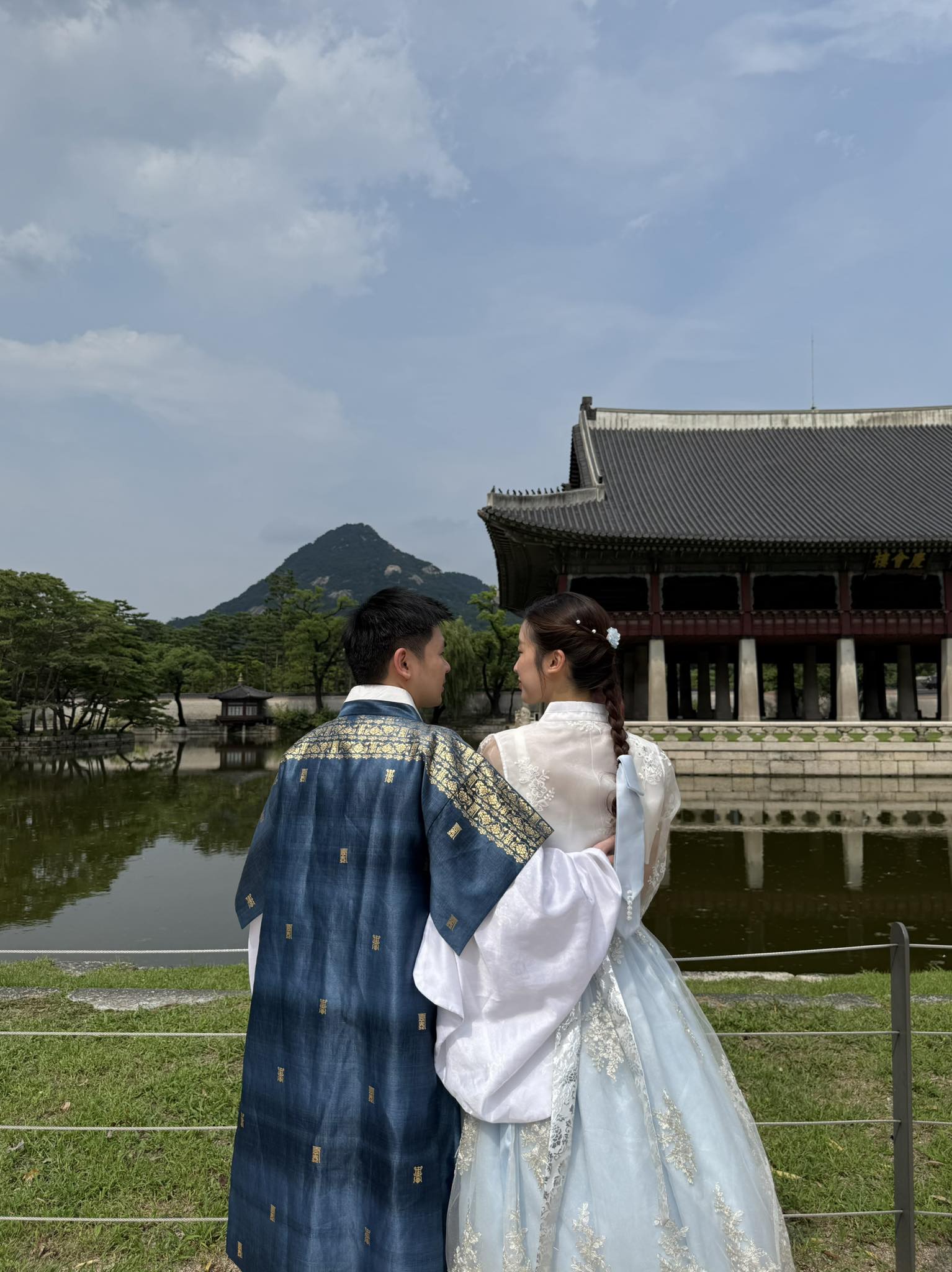 Chi tiết chứng tỏ chồng chủ tịch mê mệt Hoa hậu Đỗ Mỹ Linh sau 3 năm cưới- Ảnh 1.