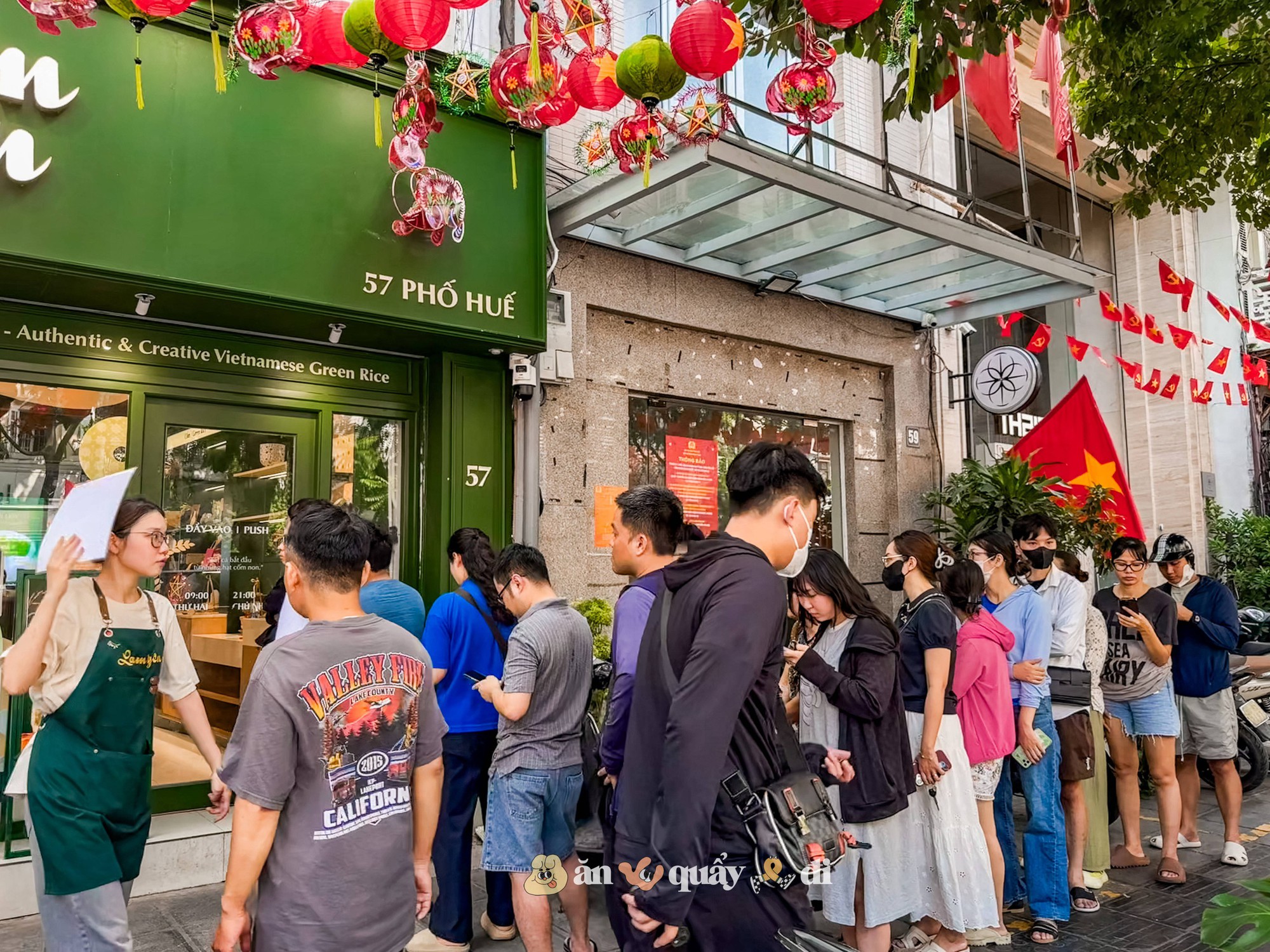 Hiện tượng bánh Trung thu đang Hiện tượng bánh Trung thu đang