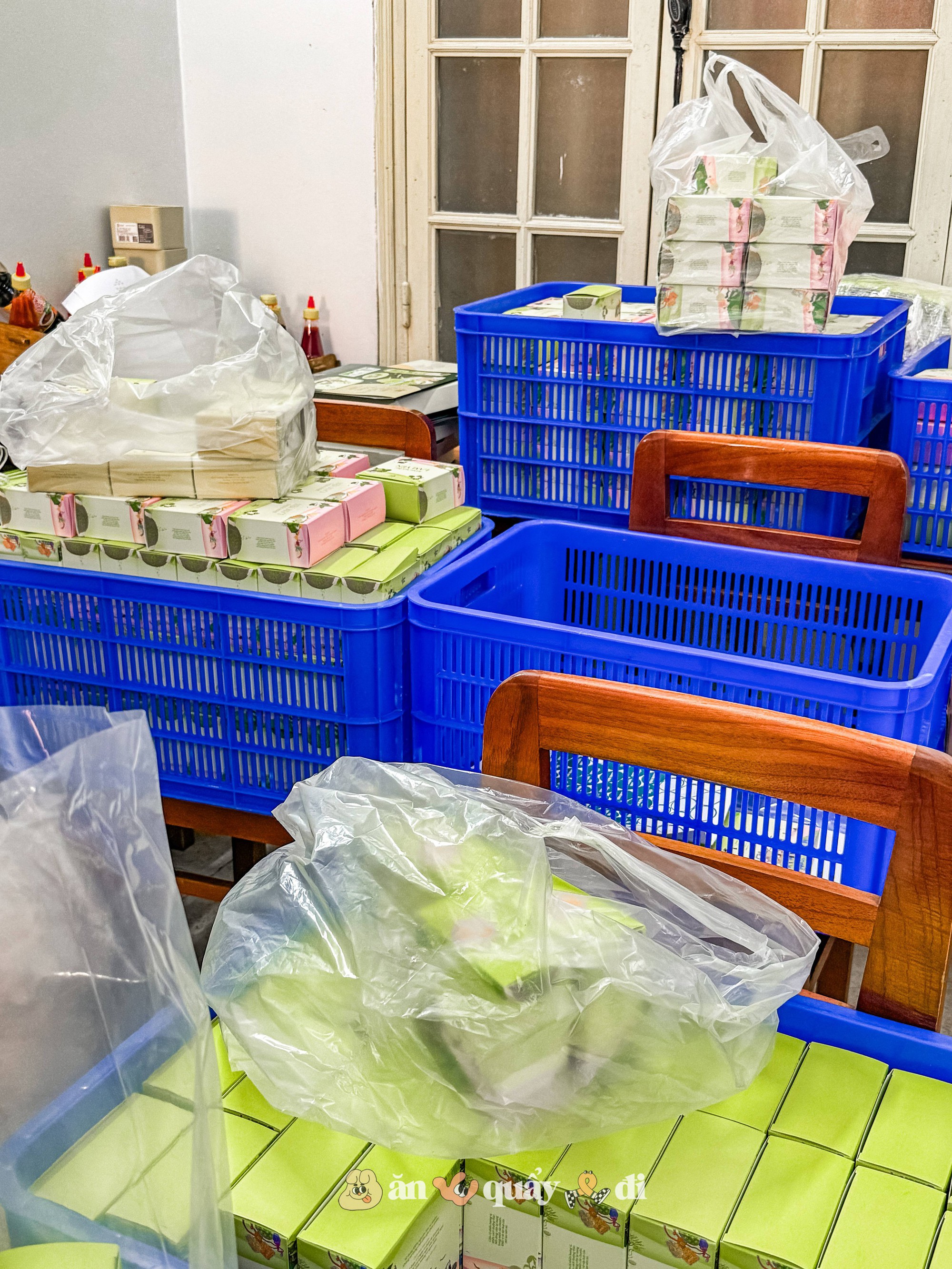 Hiện tượng bánh Trung thu đang Hiện tượng bánh Trung thu đang