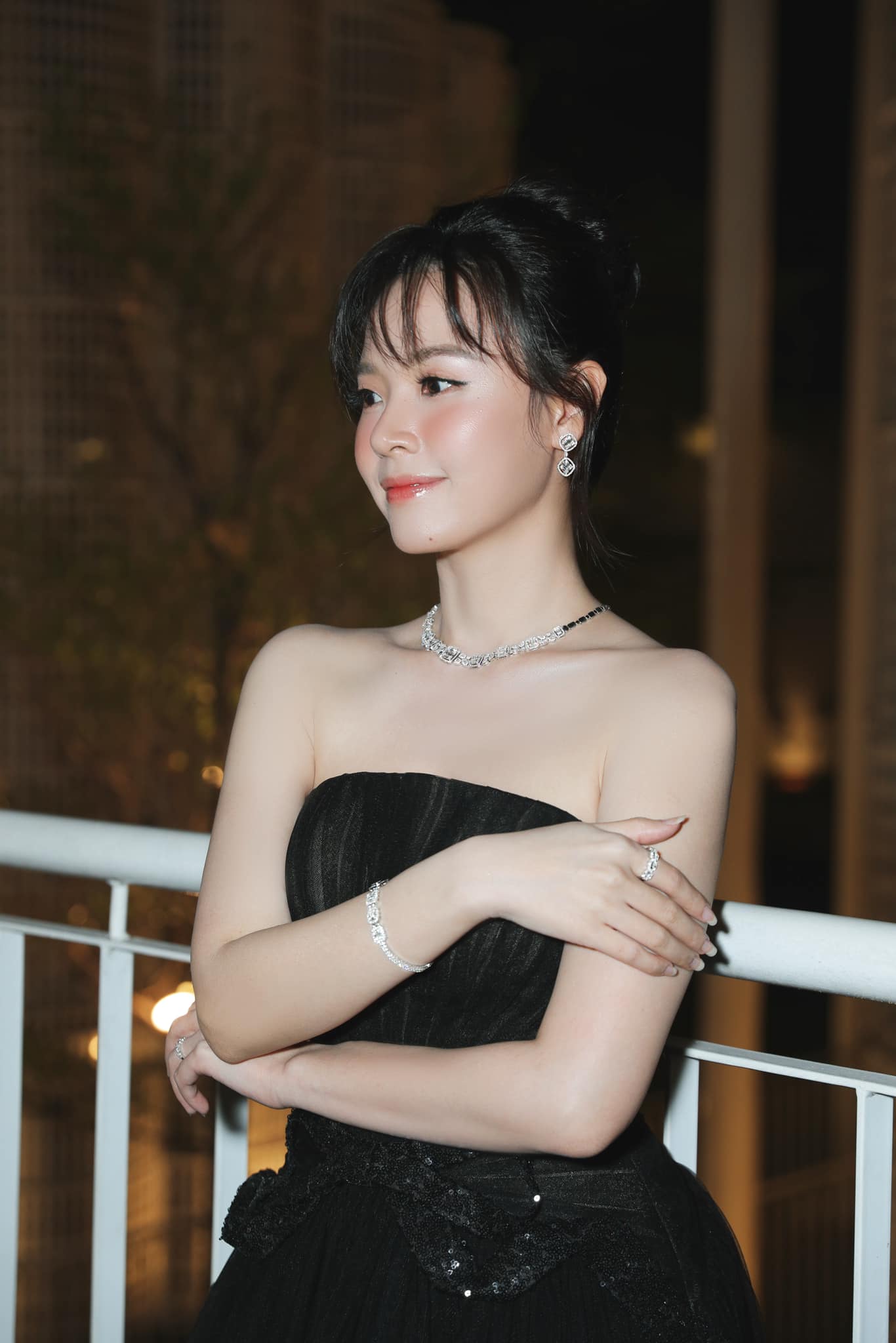 Không phải thẩm mỹ hay ăn uống và tập luyện, đây mới là điều Midu thấy giúp mình trẻ lâu: Đã duy trì suốt 10 năm qua!- Ảnh 8. Không phải thẩm mỹ hay ăn uống và tập luyện, đây mới là điều Midu thấy giúp mình trẻ lâu: Đã duy trì suốt 10 năm qua!- Ảnh 8.