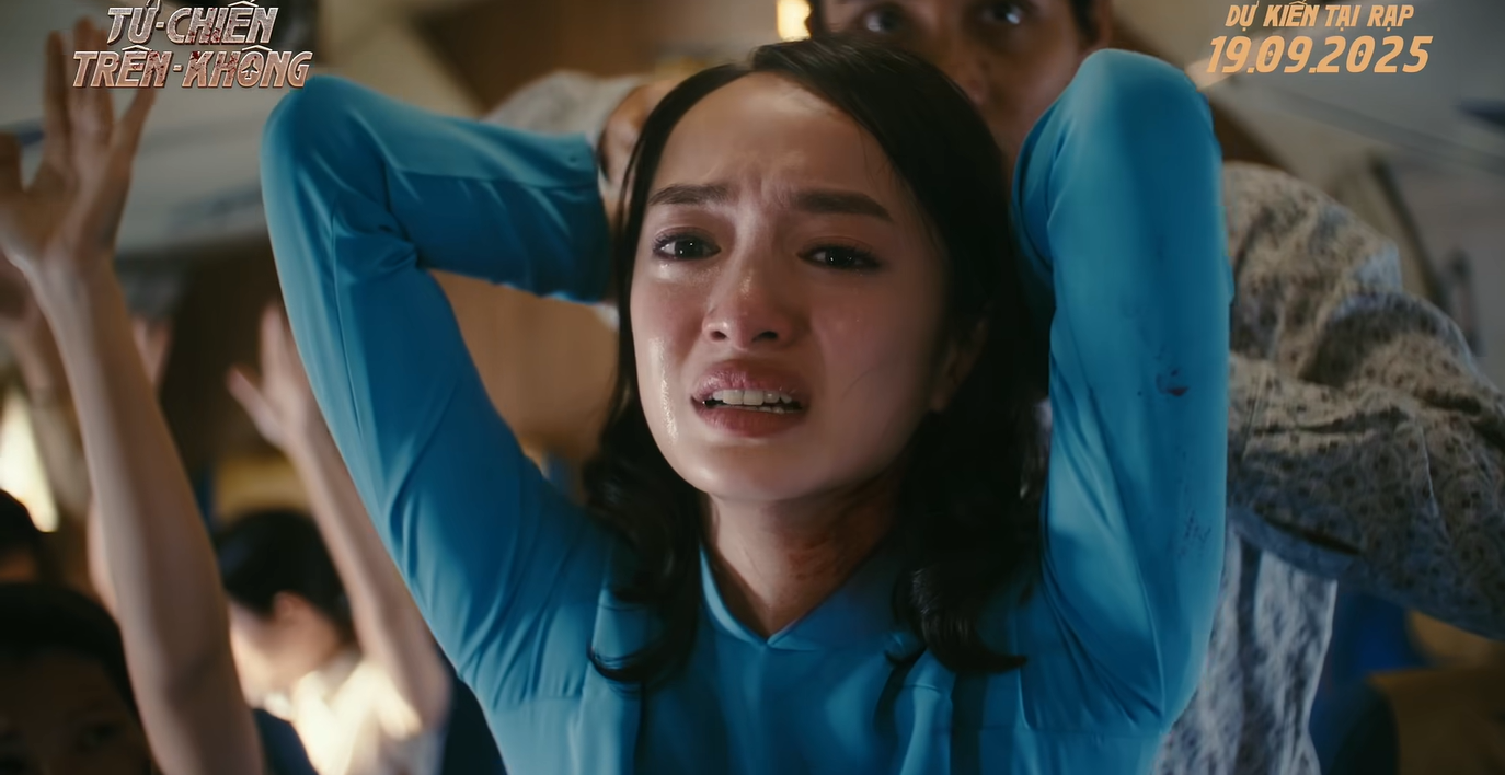 Tại sao ông trời thiên vị mỹ nhân này quá vậy: Đẹp không để đâu cho hết, mới 17 tuổi đã nổi tiếng khắp cả nước- Ảnh 4. Tại sao ông trời thiên vị mỹ nhân này quá vậy: Đẹp không để đâu cho hết, mới 17 tuổi đã nổi tiếng khắp cả nước- Ảnh 4.