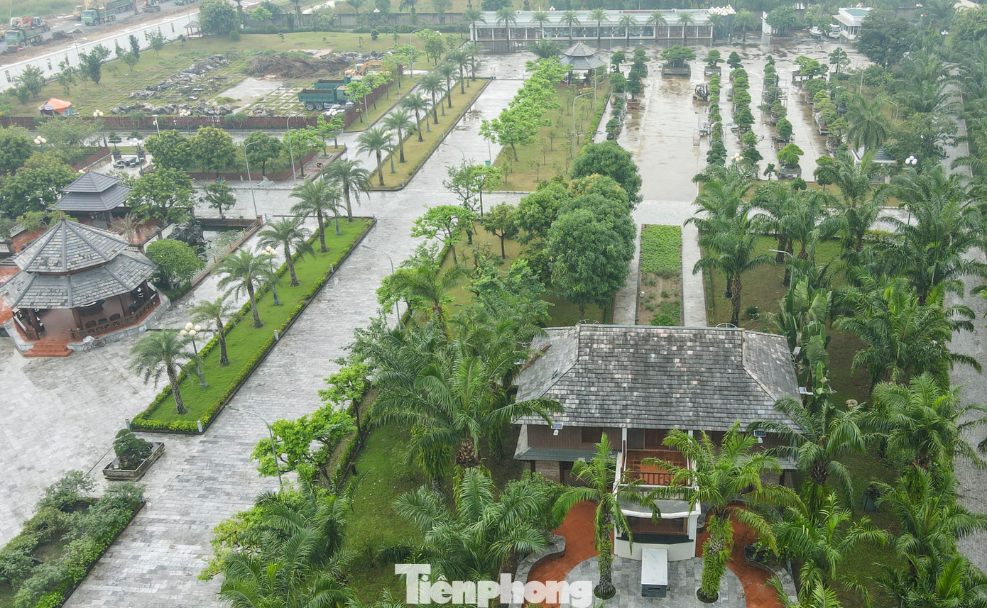 Choáng ngợp khi tận thấy dinh thự hoành tráng 50.000 m2 của ‘Bầu Đoan’- Ảnh 6.