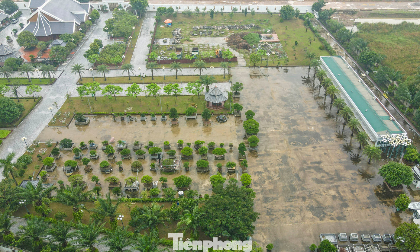 Choáng ngợp khi tận thấy dinh thự hoành tráng 50.000 m2 của ‘Bầu Đoan’- Ảnh 7.